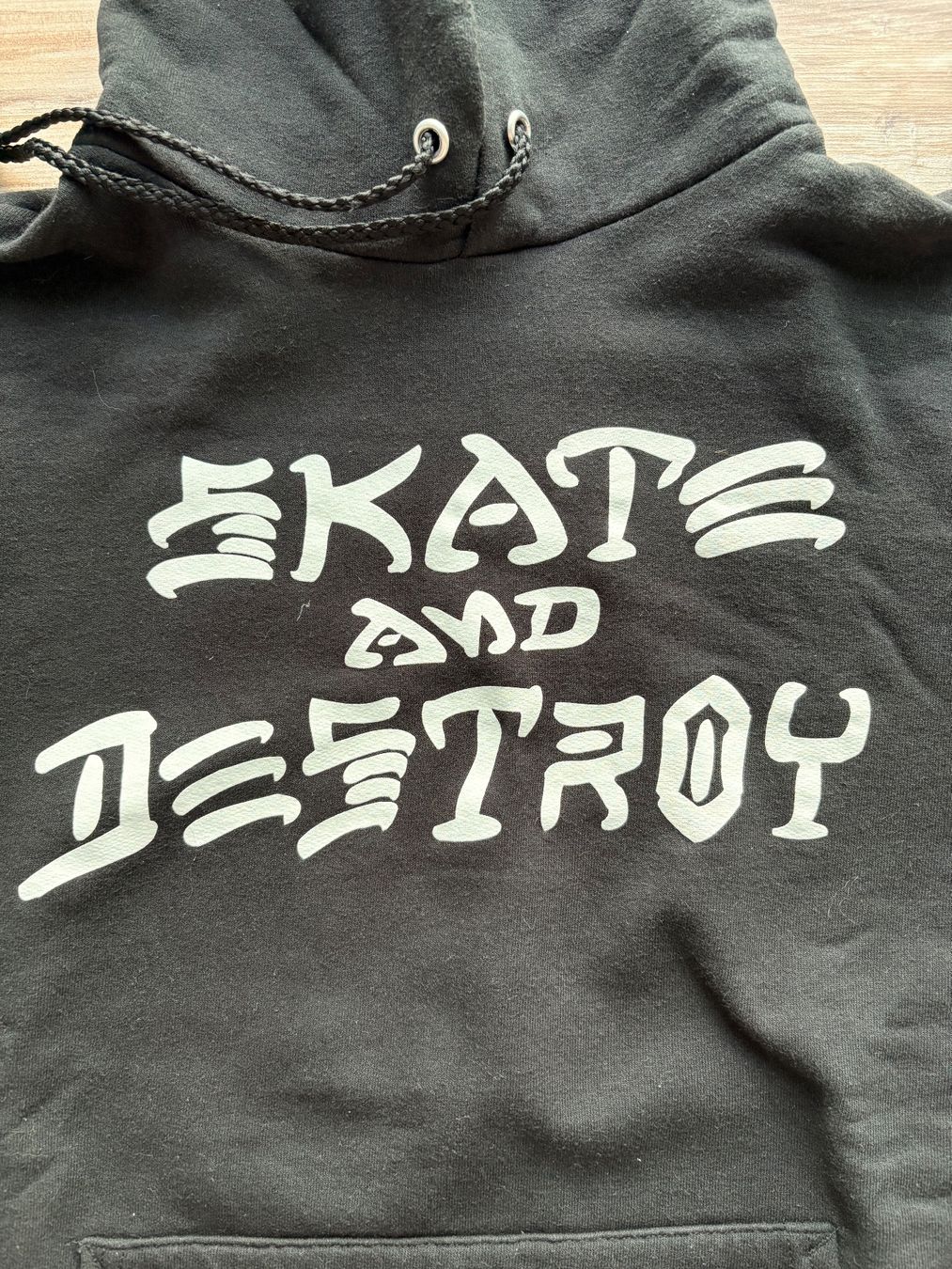 Maglioni & Felpe: Vintage Thrasher Pullover – Usato da Wigoltingen venduto da _vntg_ 1