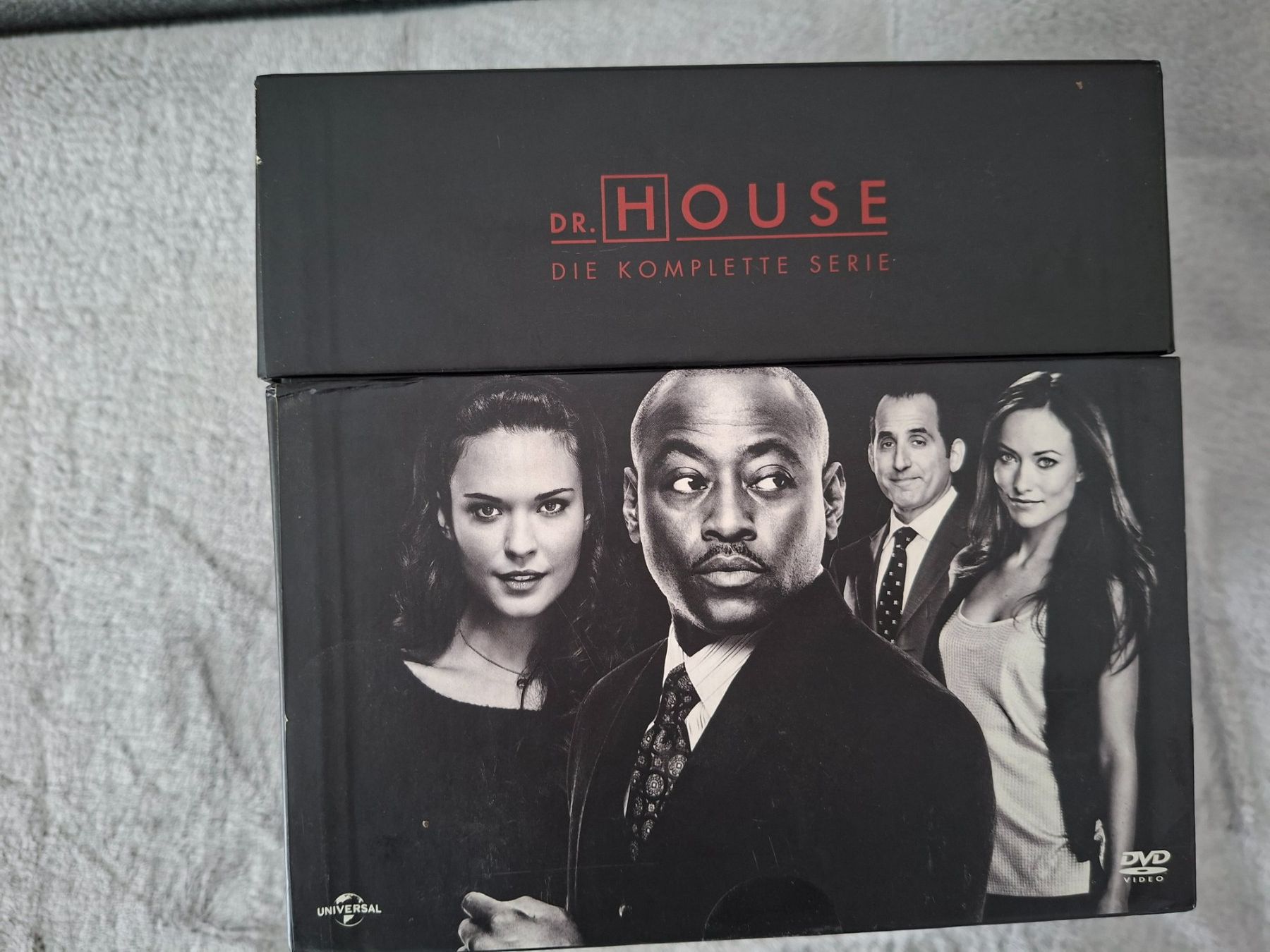 Tutti i DVDs: Dr. HOUSE  1- 8  STAFFELN -  BOX – Usato da Aesch BL venduto da Burschi59 3