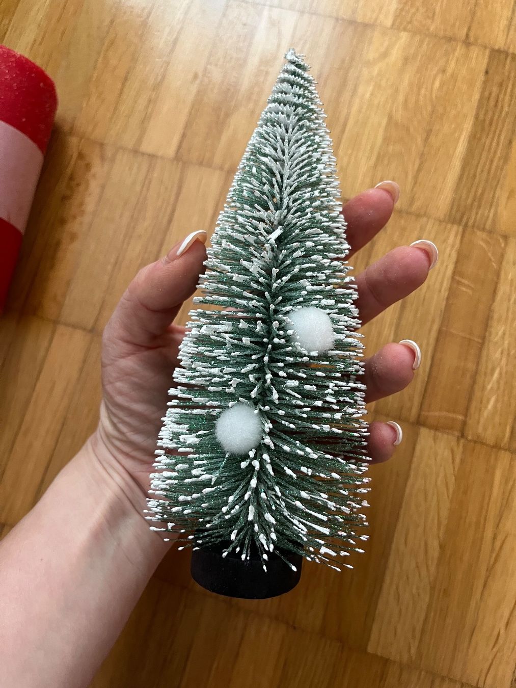 Toutes les décorations: Rote Stumpenkerze & Deko-Tannenbaum Set – D'occasion à Jona par Good_luck1_ 7