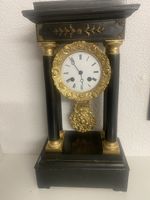 Antike Pendule schwarz-gold Holz