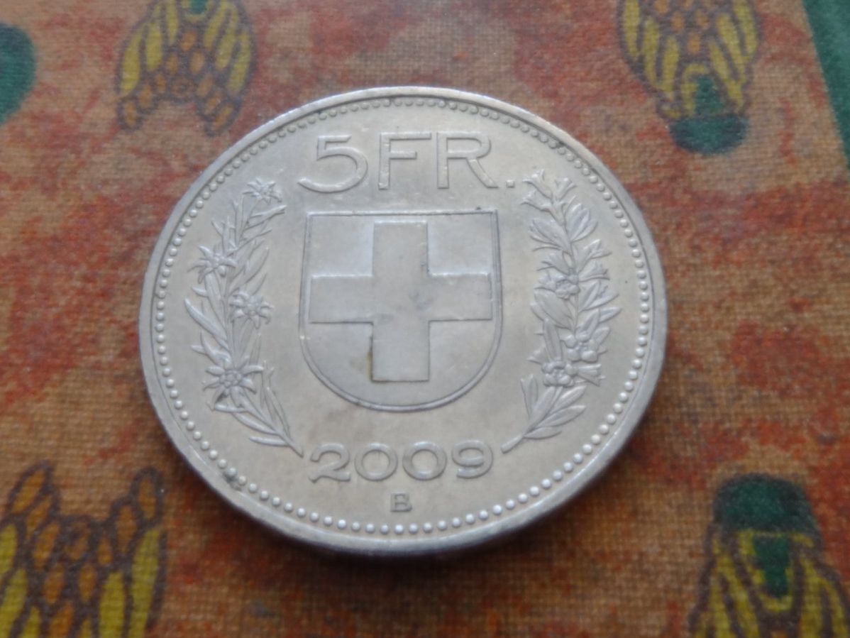 Alle Münzen: 5 Fr. 2009 – Gebraucht aus Romanel-sur-Lausanne von Swift13