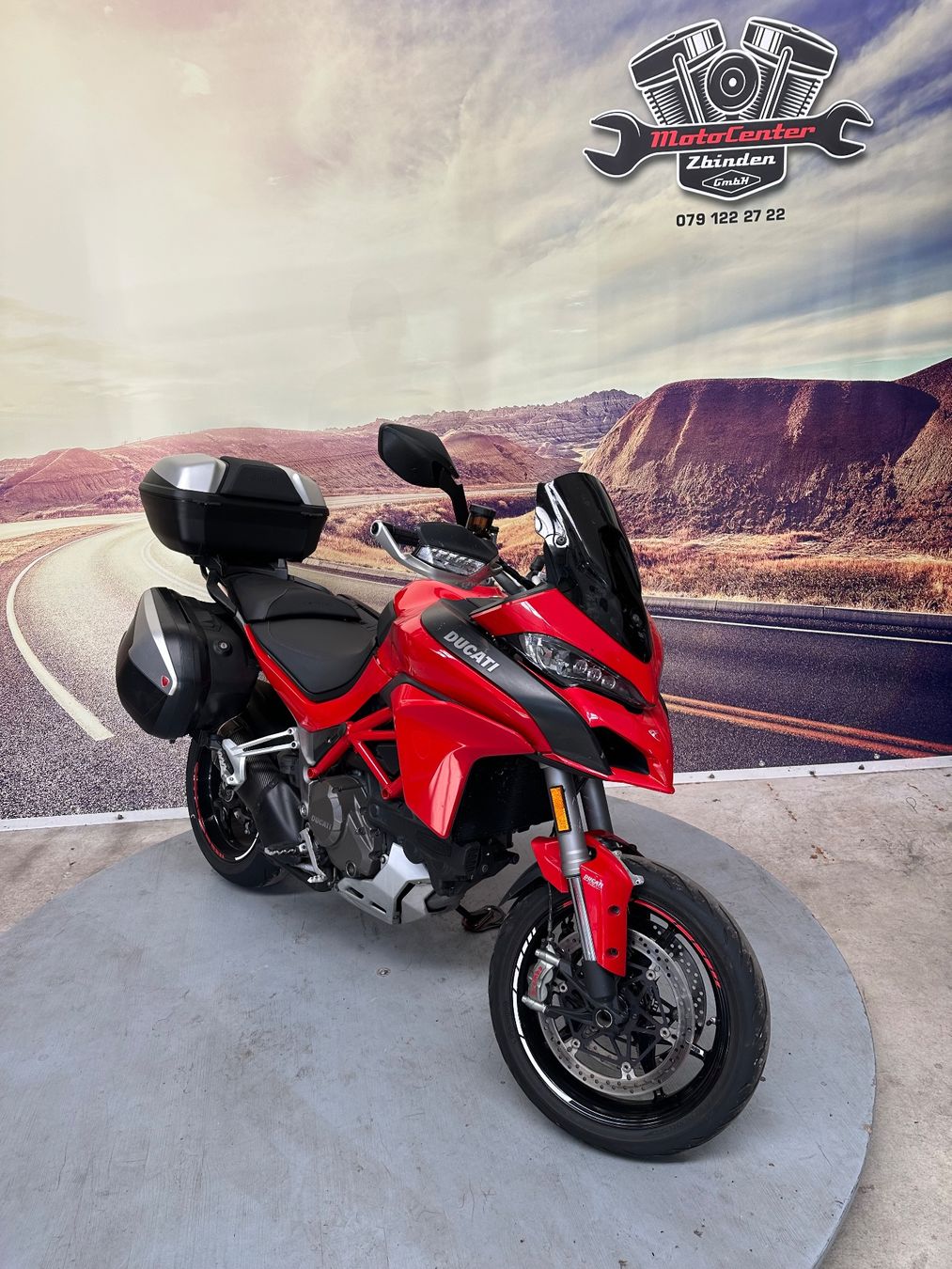 Ducati Touring: Ducati Multistrada 1200S 2015 Unfall ab 1.00 – Usato da Liebistorf venduto da motocentergmbh 1