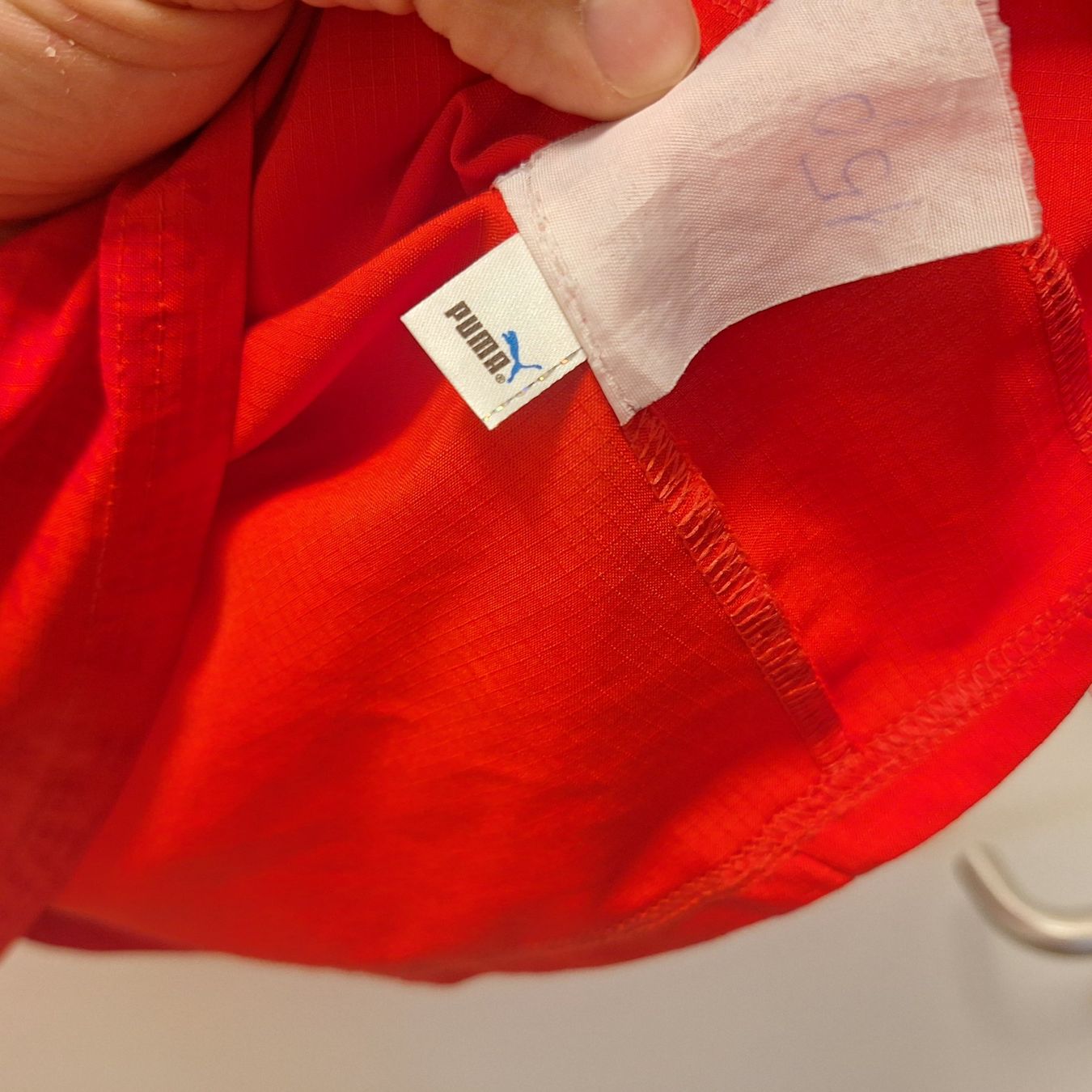 Canottiere & Pantaloni: Puma Suisse nati XL 2006 – Usato da Bellinzona venduto da LA-ropa-de-Juan 8