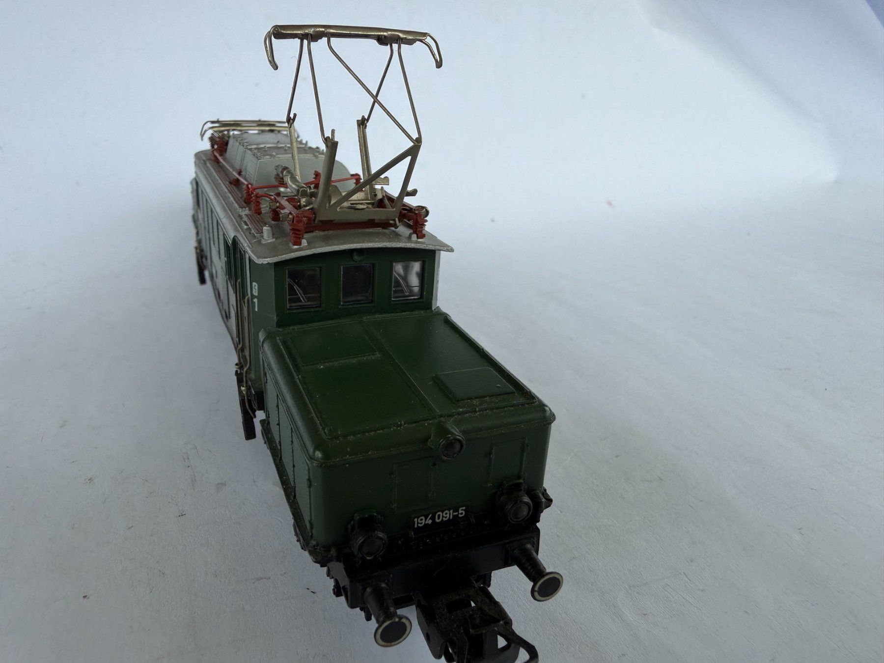 Märklin Modellini di ferrovie: Märklin 3322 BR 194 DB – Usato da Winterthur venduto da pascalCCS 6