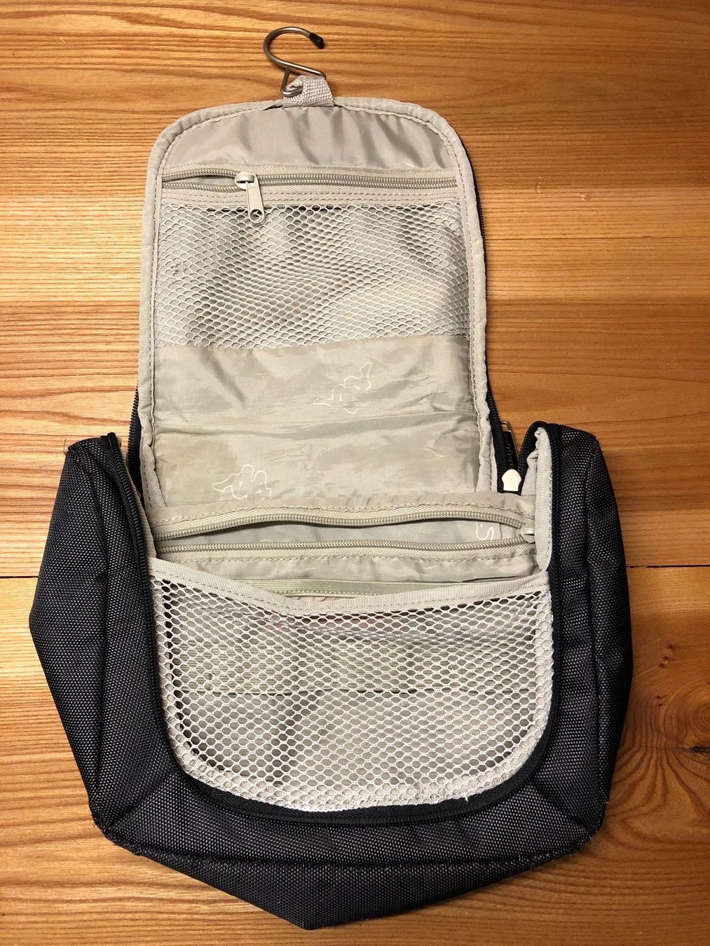Custodie per cosmetici: Necessaire Kappa – Usato da Goldingen venduto da Thomas.Perrin 1