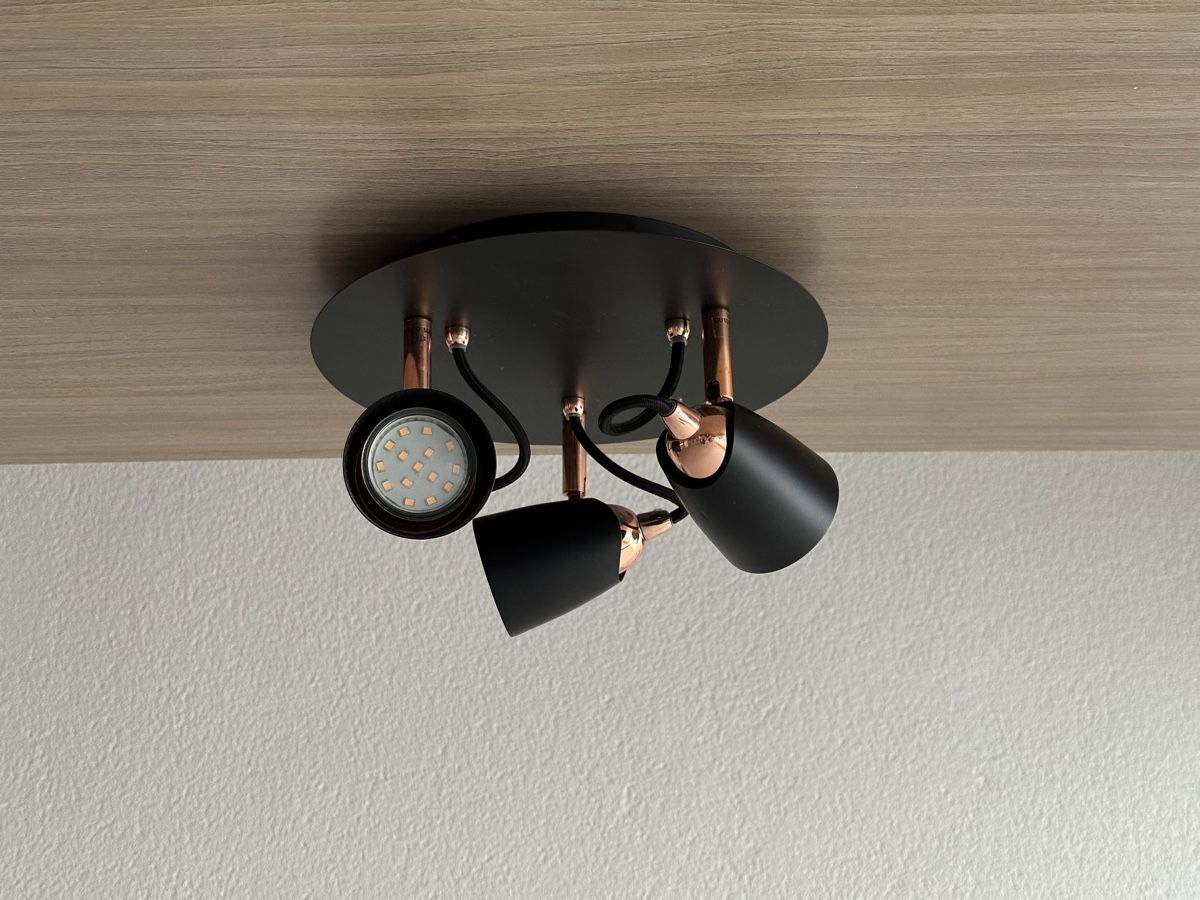 Micasa Lustres & lampes de plafonds: micasa Giuliano 3 Spot LED Lampe – D'occasion à Winterthur par Jeremie_B