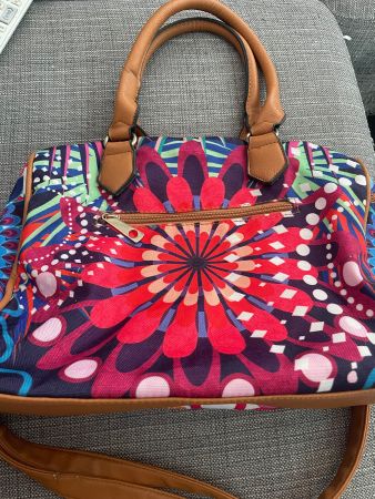 Borsa motivi floreali multicolore usato buono