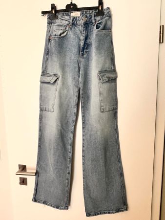 Jean large cargo Tally Weijl T36 . Tres bon état