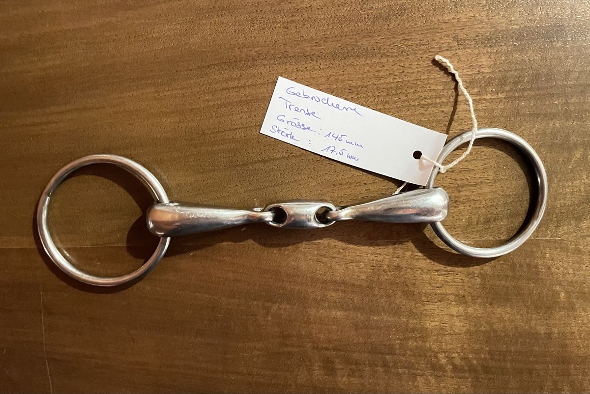 Briglie & Cavezze: Doppel gebrochene Trense – Usato da Ueken venduto da Kamel09
