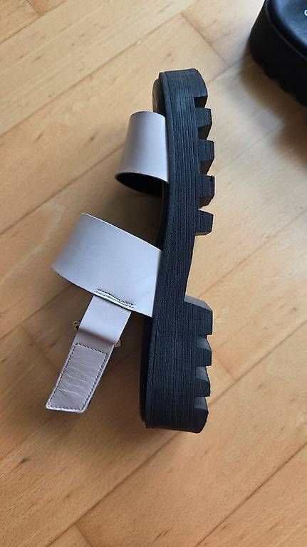 Scarpe da donna: Sandalen Damen Leder – Usato da Bern venduto da noelle21 2