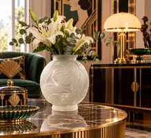 Art Deco Satinglas Kugelvase Wasserlilien