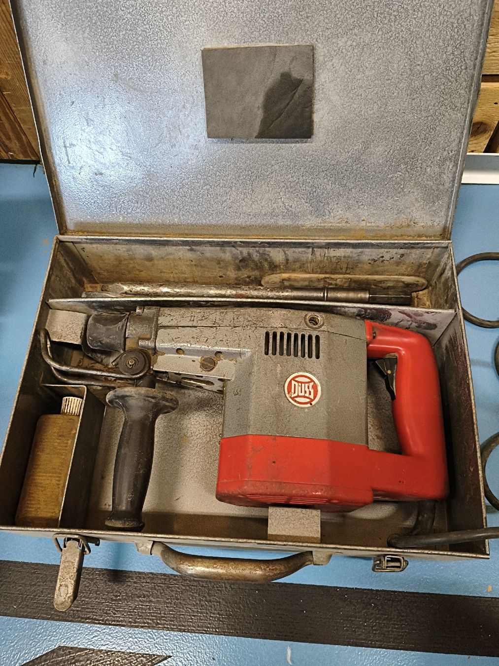 DUSS Meisselhammer PK 40 (Gebraucht) in Schwanden-Brienz für CHF 30 ...