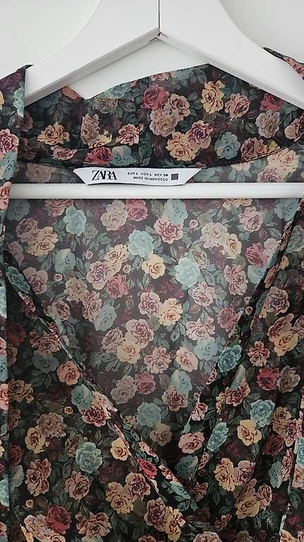 Kleider: Zara Blumen-Kleid – Gebraucht aus Rothenburg von man_cb7f 3