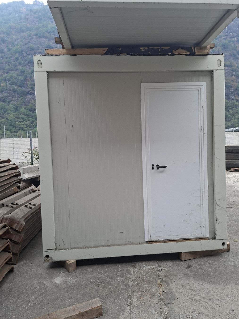 Conteneurs de construction: container con clima – D'occasion à Giornico par dio_zn5d 2