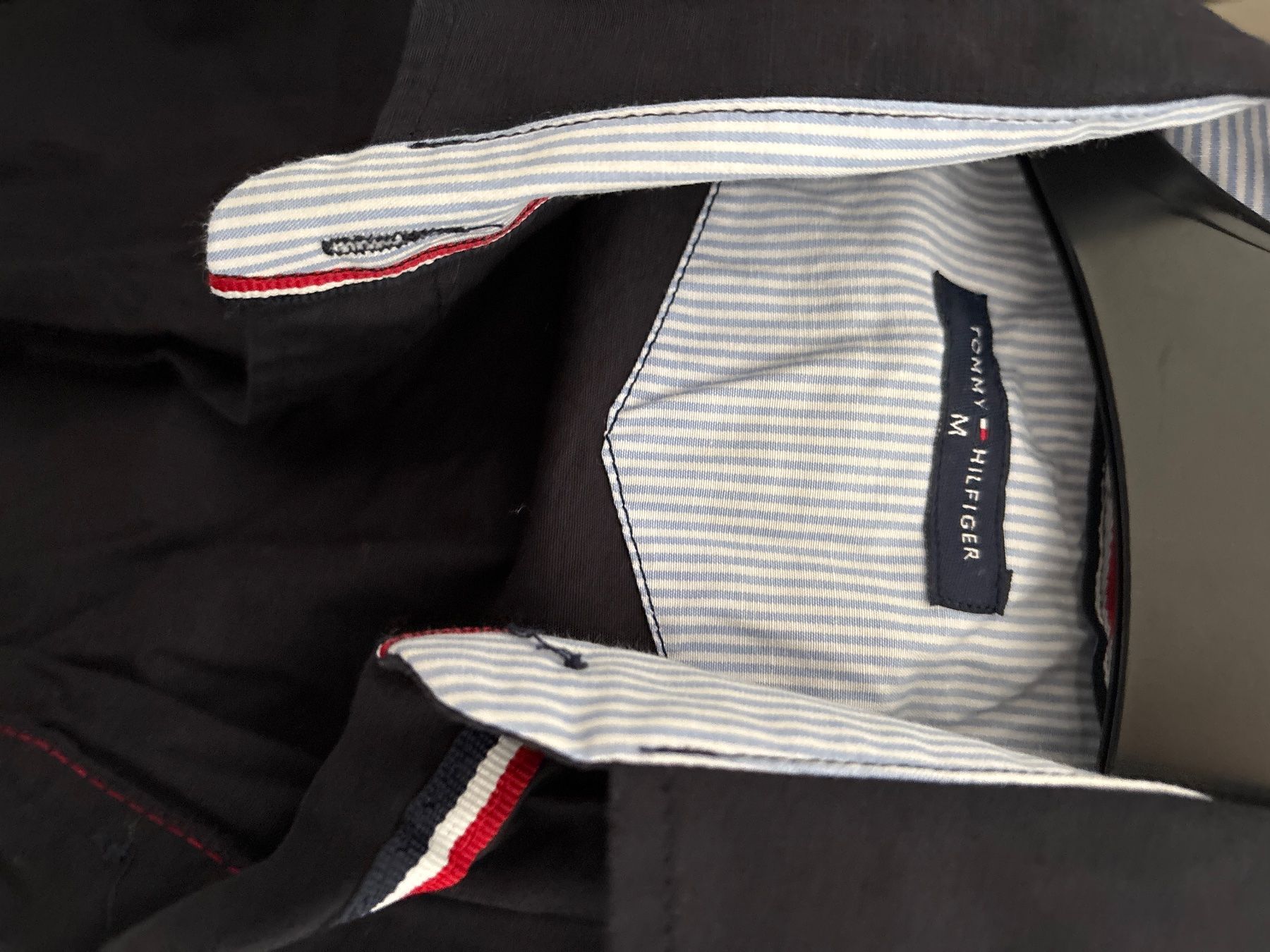 Tommy Hilfiger Camicette: Bluse Damen Groesse S Tommy Hilfiger schwarz – Nuovo (secondo la descrizione) da Kaltbrunn venduto da Modern 1