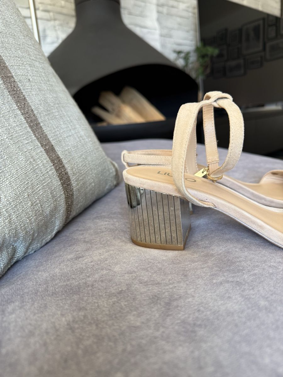 Liu Jo Damenschuhe: LIU JO sandals size 39 TOP! – Gebraucht aus Walchwil von Luxury_wardrobe 2