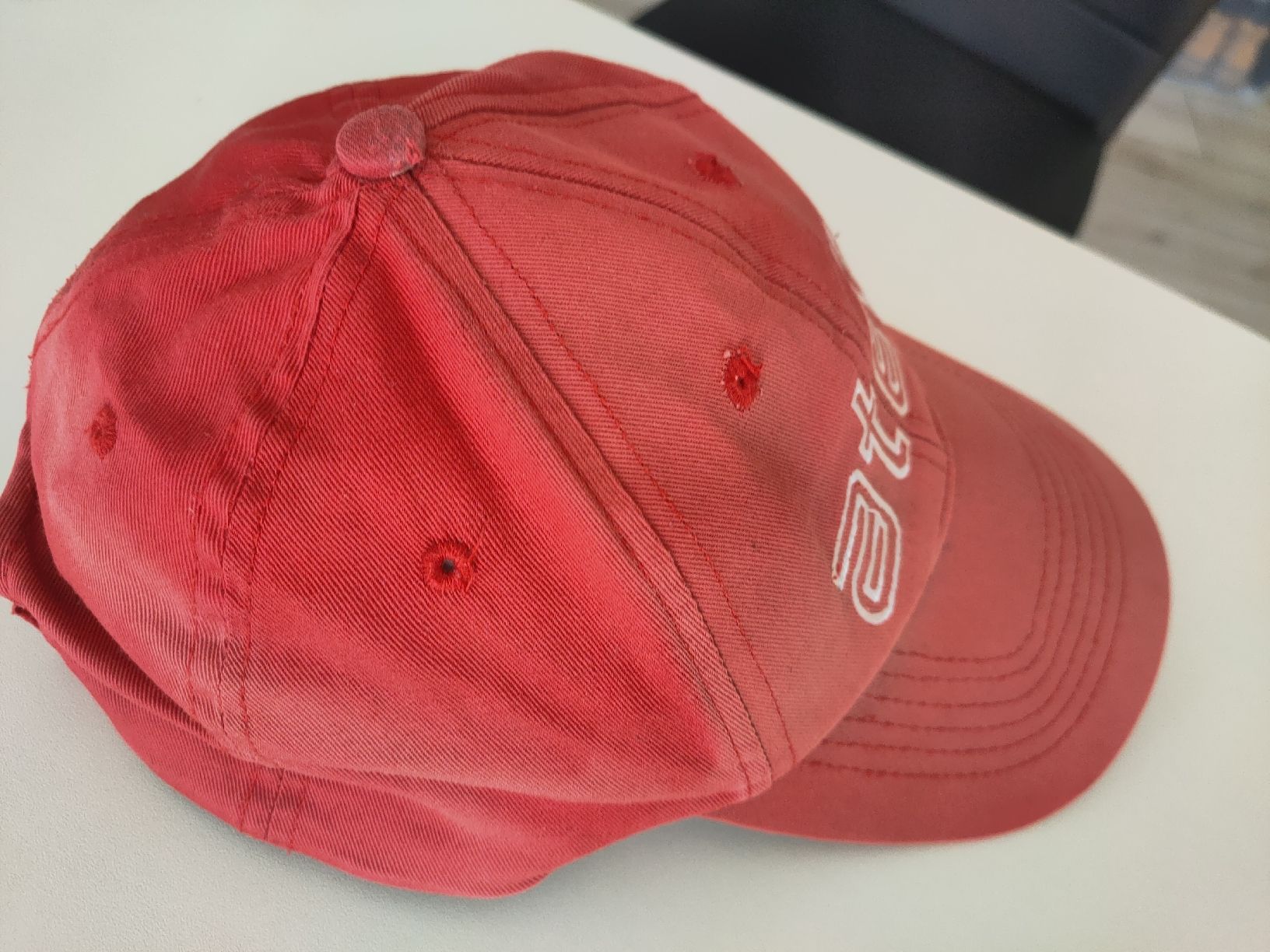 Altro in  Abbigliamento & Accessori: Sommer Cap von Atel in rot / Vintage – Usato da Gipf-Oberfrick venduto da minini 1