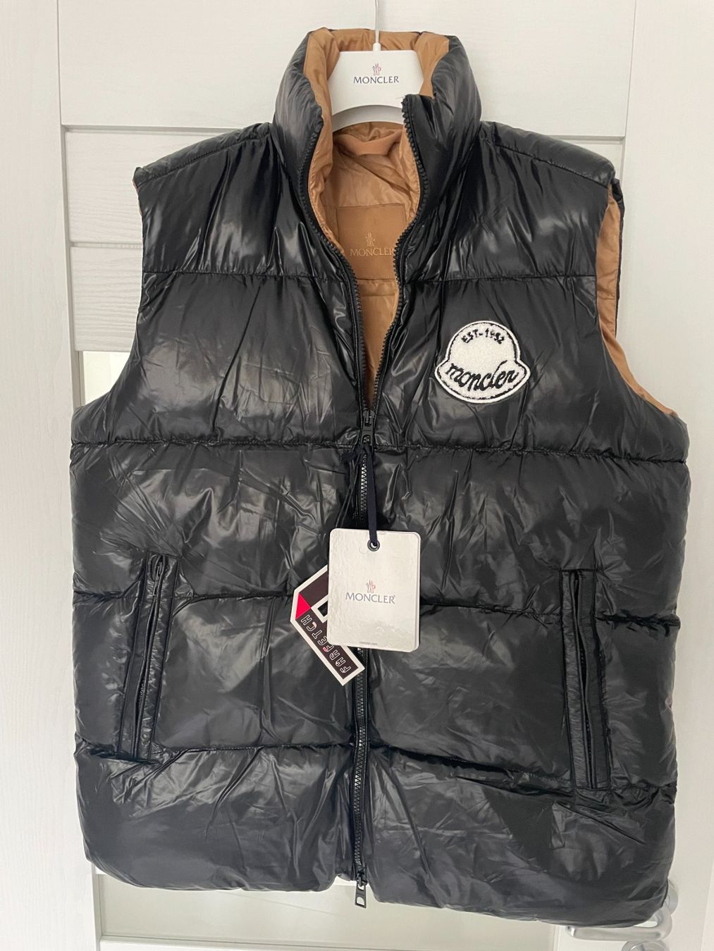 Moncler Gilet & Giacche: " NEU" Moncler Weste NFC chip – Nuovo (secondo la descrizione) da Auw venduto da Neo_z2rq