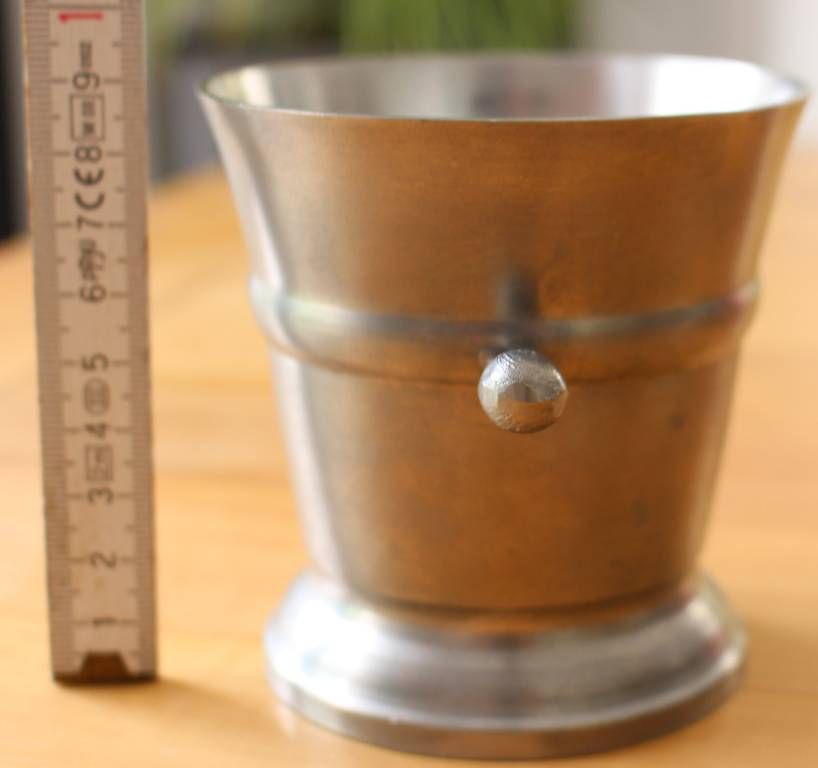 Altro per cucinare: Antiker Mörser mit Stößel ca 1930 – Usato da Schaffhausen venduto da akiraxyz 4