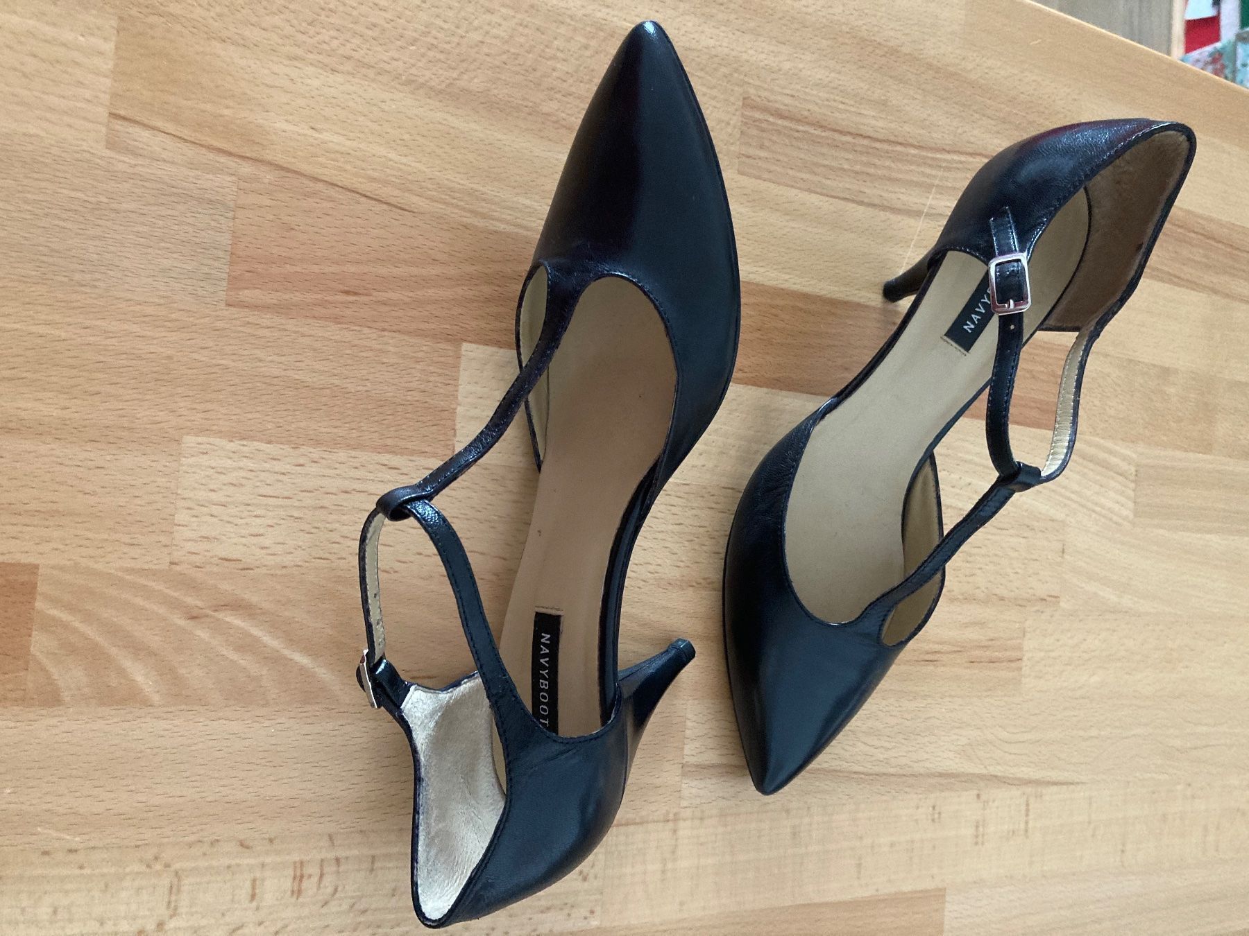 Navyboot Damenschuhe: Schuhe Navyboot – Gebraucht aus Fribourg von ren_g8n9