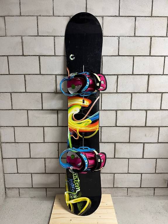 Board: Burton Custom Snowboard 164cm inkl Bindung – Usato da Zürich venduto da Junkwood 2