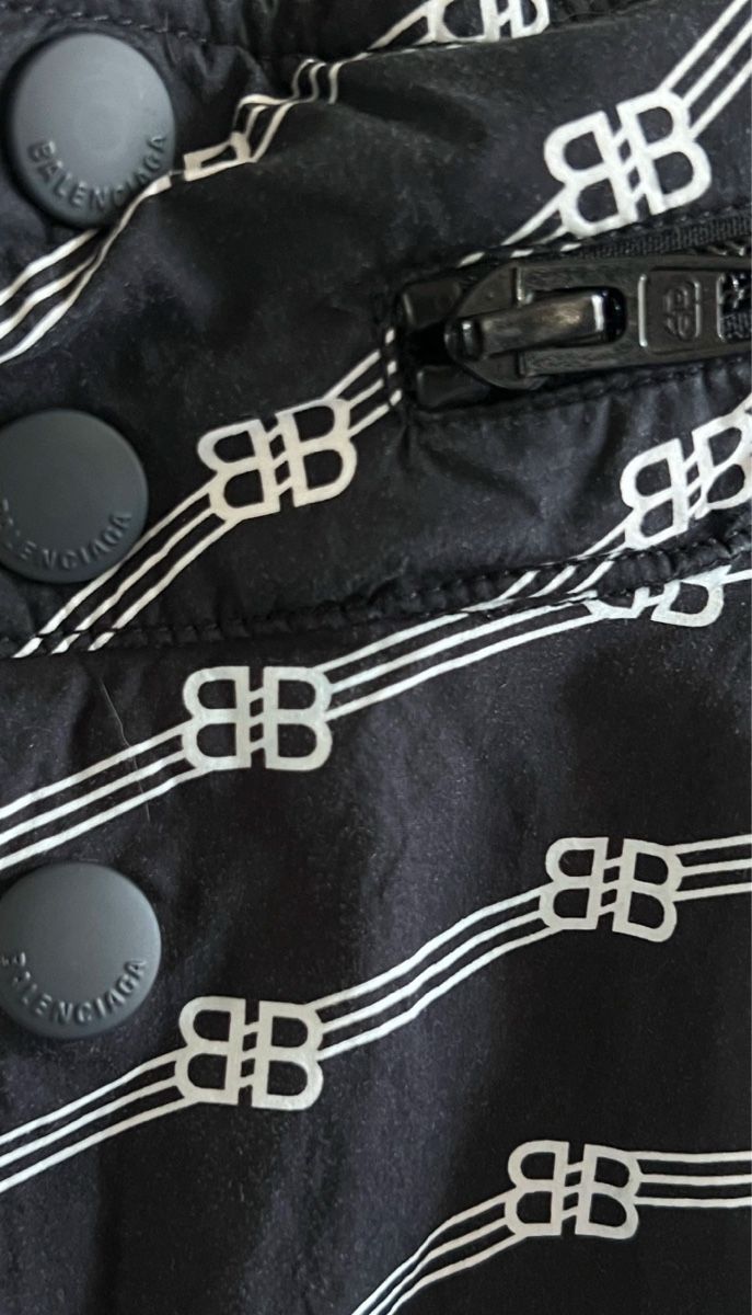 Camicie: Balenciaga – Nuovo (secondo la descrizione) da Zürich venduto da Soudeh_Alice 6