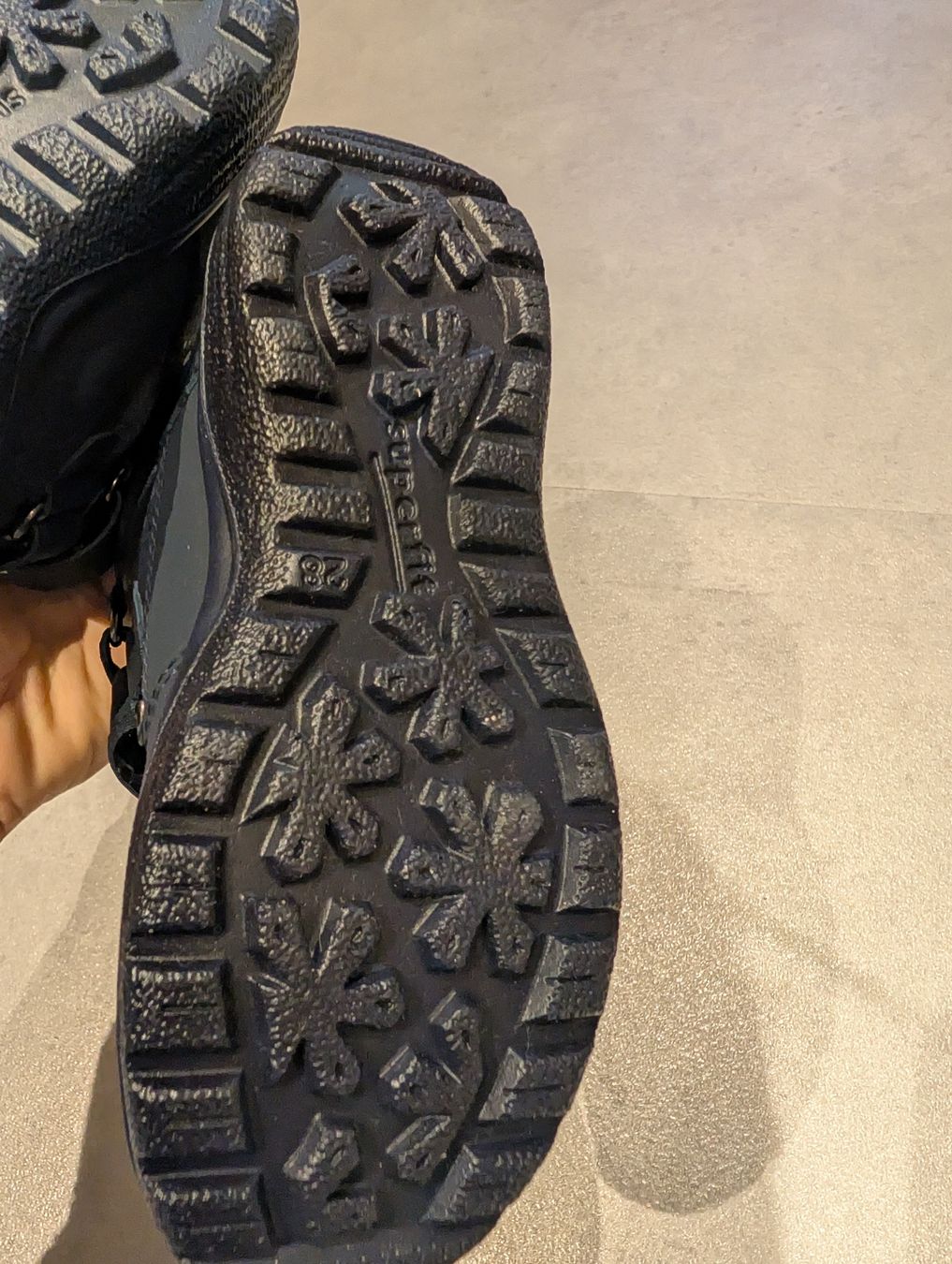 Superfit Scarpe per ragazzi: Superfit Winterstiefel Gr. 28 - NEU – Nuovo (secondo la descrizione) da Kaisten venduto da Graeffhome 1