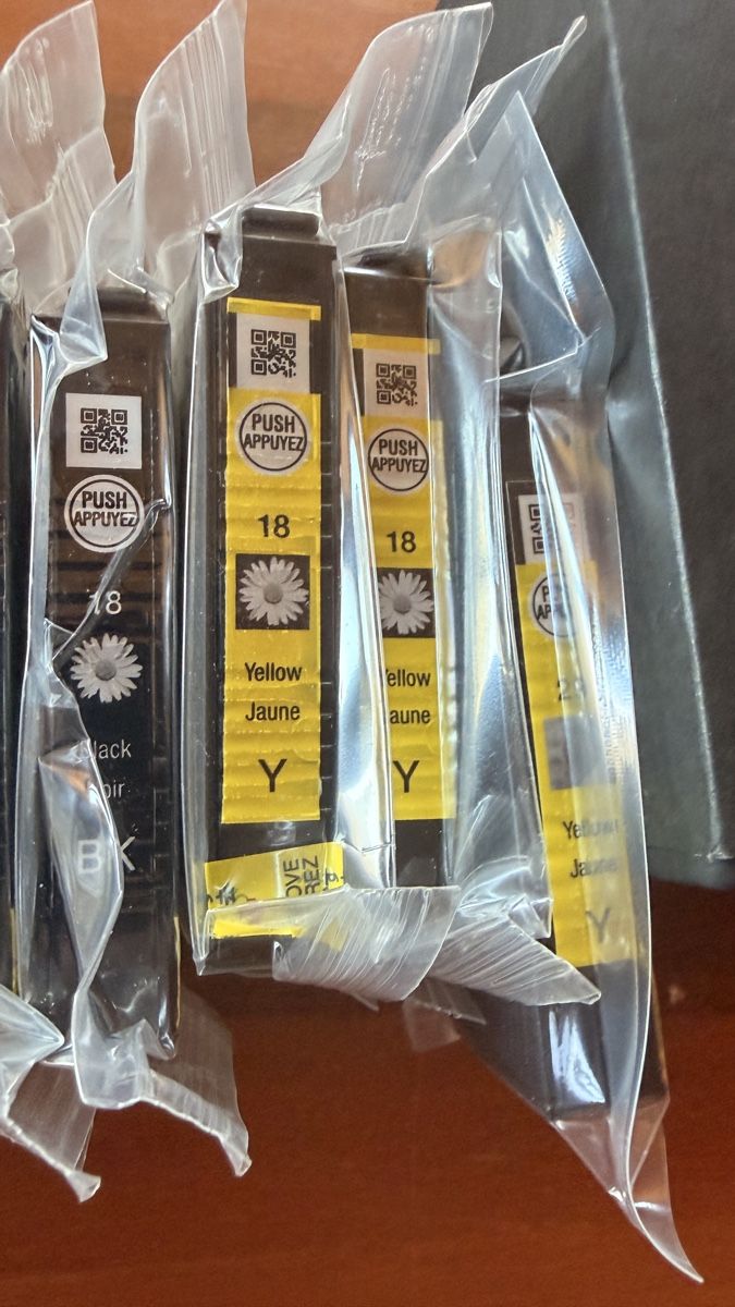 Epson Cartucce per stampanti & toner: Epson Druckerpatronen Multipack Original Neu! – Nuovo e nell'imballaggio originale da Rotkreuz venduto da perlengott 4