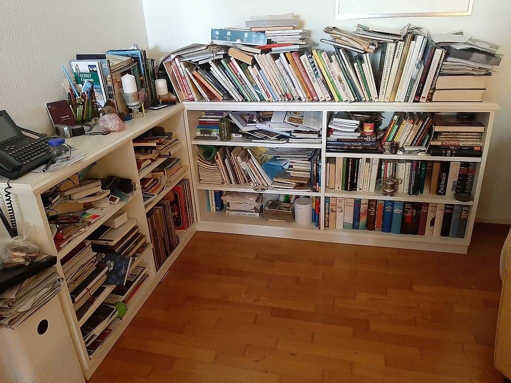 Scaffali: Bücherregal Massivholz – Usato da Zürich venduto da leo_6bbs