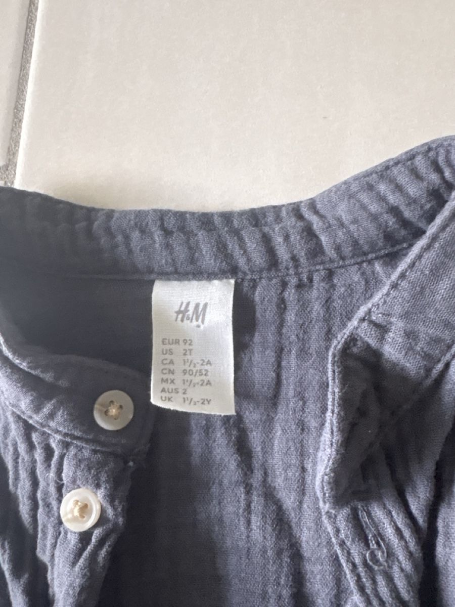H&M Lotti & Set di vestiti: Sommerhemd und Hose Grösse 92 von H&M – Usato da Wettingen venduto da Stephanie_93 1
