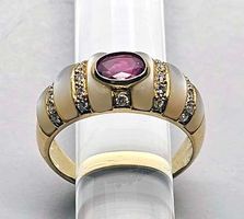 Fingerrin 18 Kt. GG mit Rubin & Diamanten
