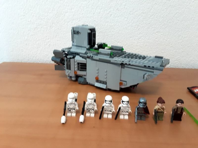 Lego Kit di costruzioni: LEGO Star Wars 75103 " First Order Transporter " – Usato da Kreuzlingen venduto da Han-Solo-68 9