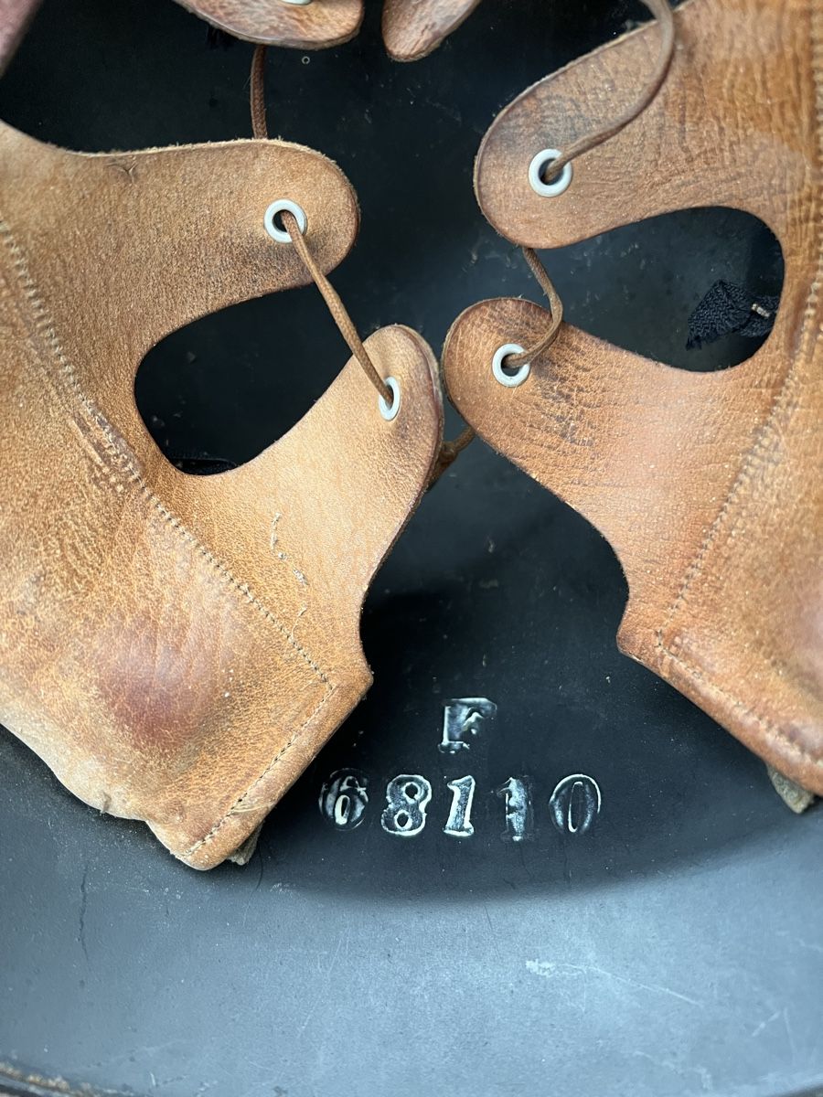 Uniformi & Effetti personali: Ancien casque militaire / pompier Valaisan – Usato da MASSONGEX venduto da Luluone 3