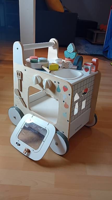 Giocattoli: Chariot de marche cuisine – Usato da Echichens venduto da CSMery 2