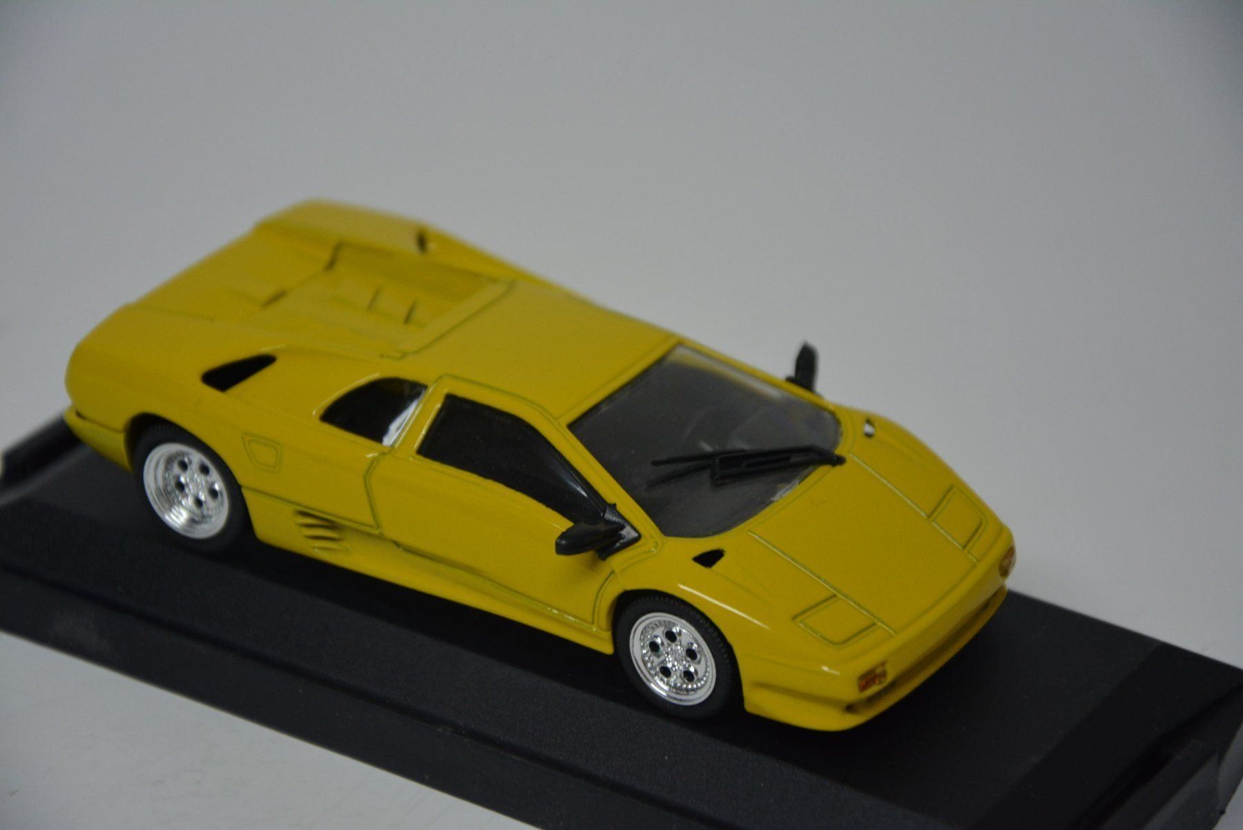 Lamborghini Modellini d'auto: Lamborghini Diablo , Macadam , 1:43 – Nuovo e nell'imballaggio originale da Goldach venduto da Feivel9 4
