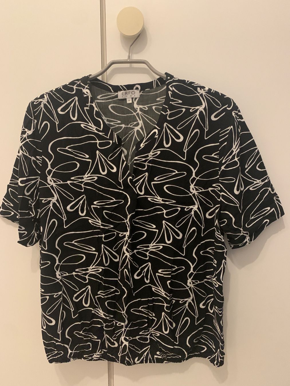 Camicette: Sommer Bluse von ERFO – Nuovo e nell'imballaggio originale da Lausen venduto da tiguan07