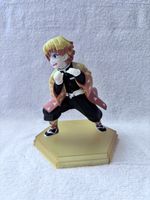 Figurine zenitsu (demon slayer)