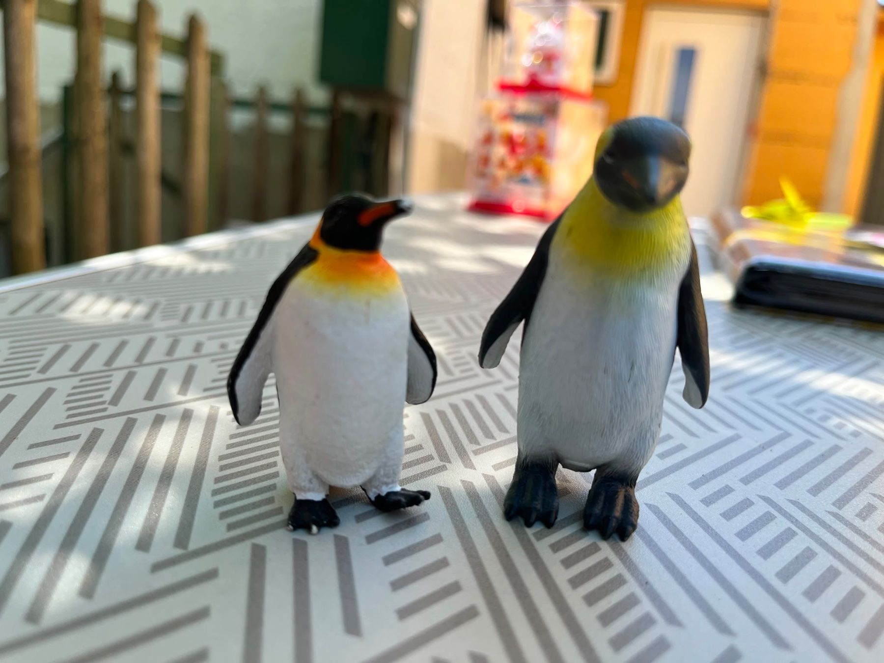 Schleich Statuette: Schleich Pinguin Familie – Usato da Riehen venduto da janssjer