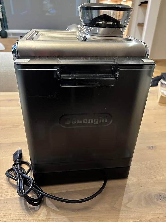 Machines à café & Machines à expresso: Machine à café Delonghi Specialista neuve – D'occasion à Genève par deb_vr8l 4