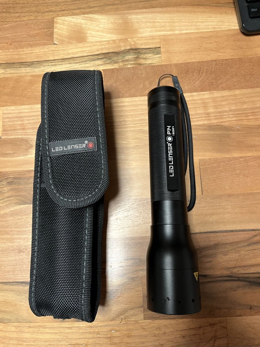 Ledlenser Lampade: Lampe de poche Led Lanser P14 – Usato da Yverdon-les-Bains venduto da Fdurussel