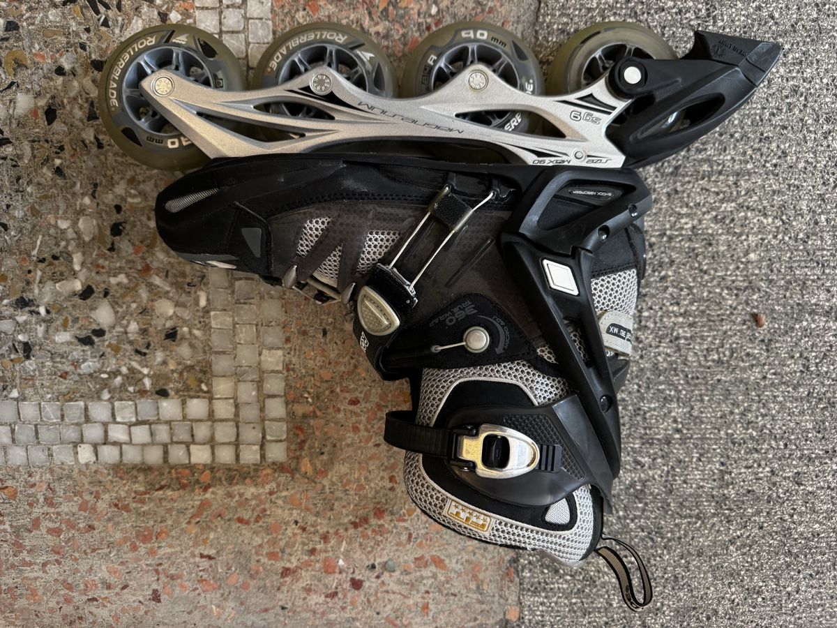 Pattini in linea & Pattini a rotelle: Inlineskates MAXDRIVE Crossfire 360 Rollerblade sg9 Größe 42 – Usato da Zürich venduto da Nobs1 5