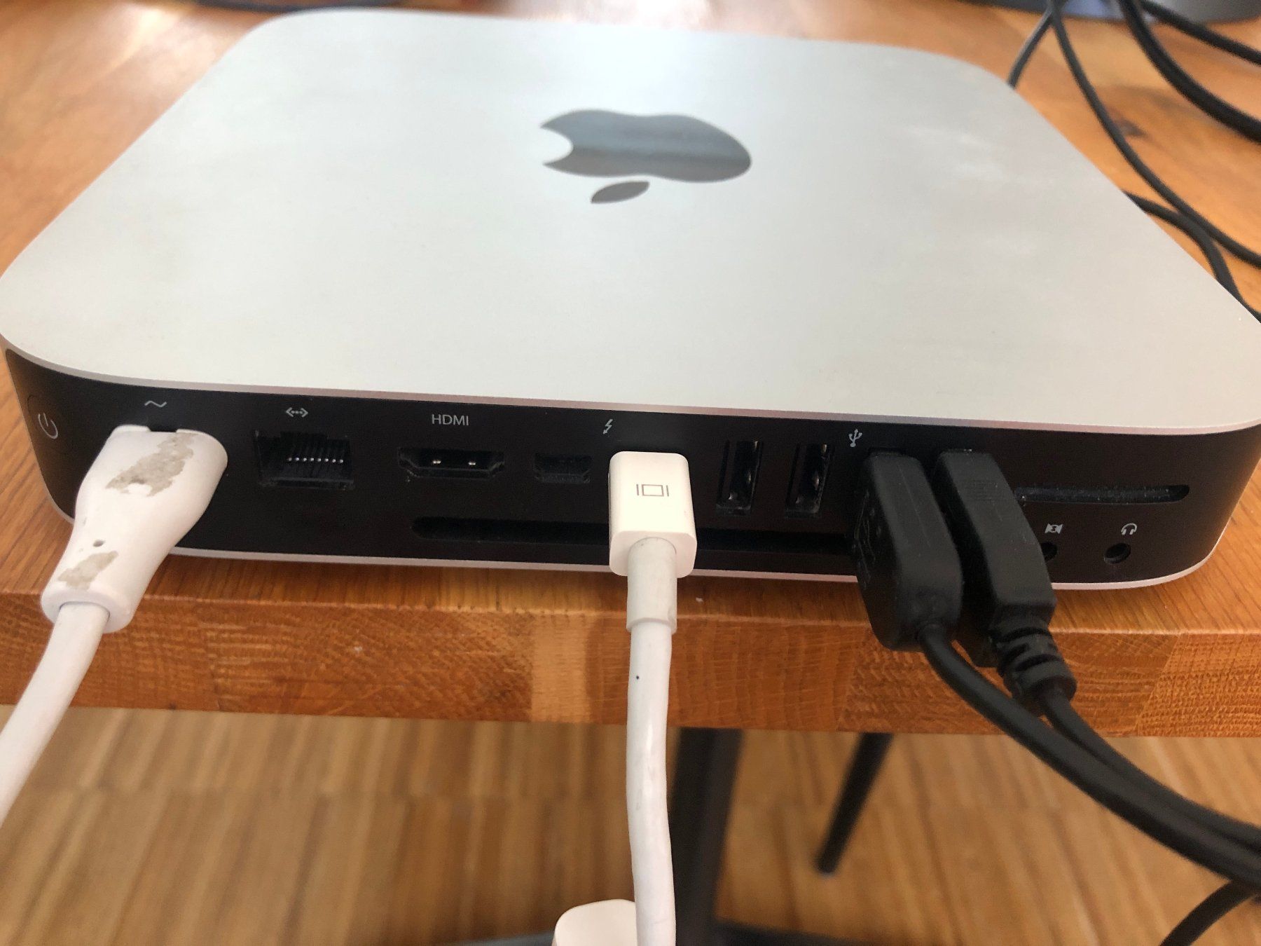 Apple PC: Mac Mini Intel i5 mit Linux Ubuntu – Usato da Riehen venduto da flohropax 1