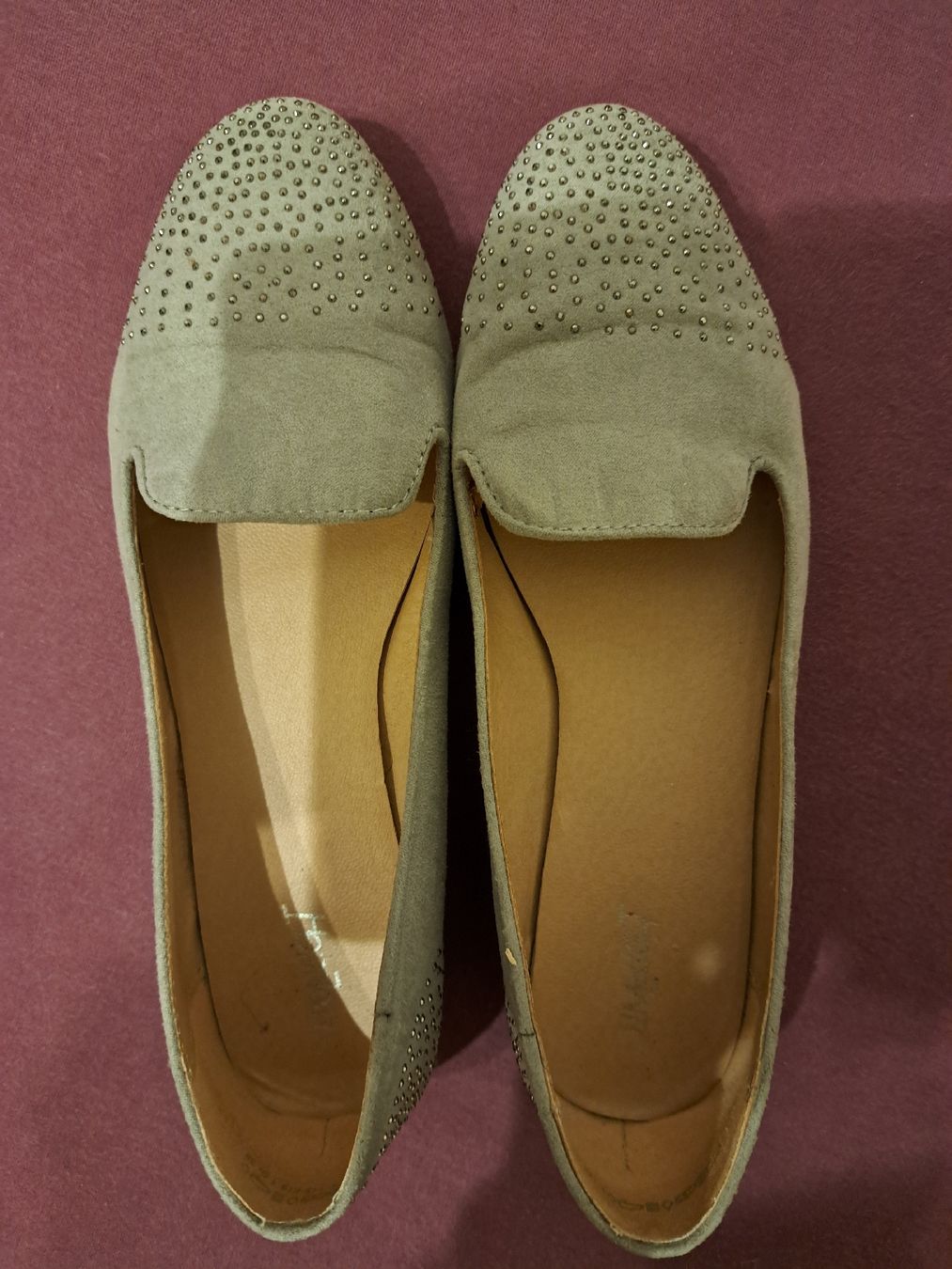 Scarpe da donna: Graue Wildleder Ballerinas Gr. 38 mit Glitzer – Usato da Triesenberg venduto da Anastasia26