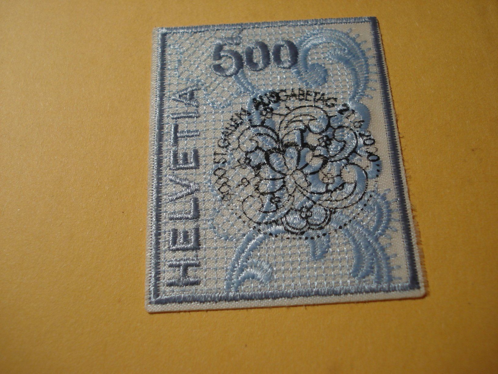 Tutti i francobolli: FDC Stickereimarke 2000, ET-Voll-Stempel – Usato da Niederwil AG venduto da morostahu 1