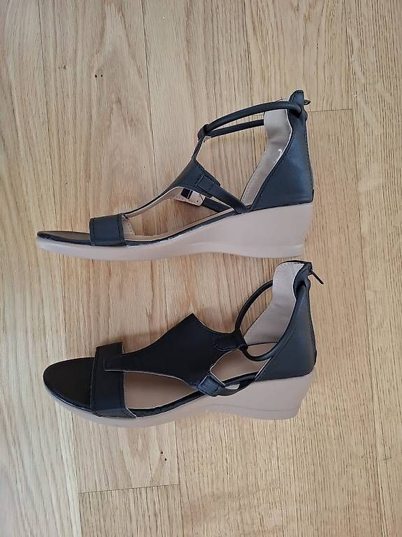 Scarpe da donna: Sandalen, Grösse 37 – Nuovo e nell'imballaggio originale da Root D4 venduto da DMA02 2
