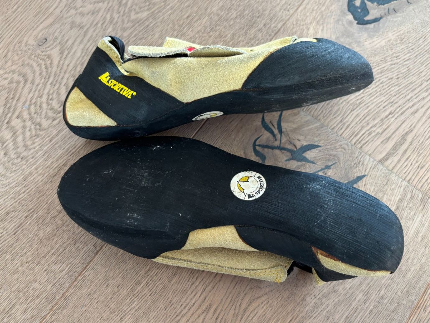 Pareti & prese d'arrampicata: Kletterfinken, Gr. 35 – Usato da Wahlendorf venduto da Irba 1