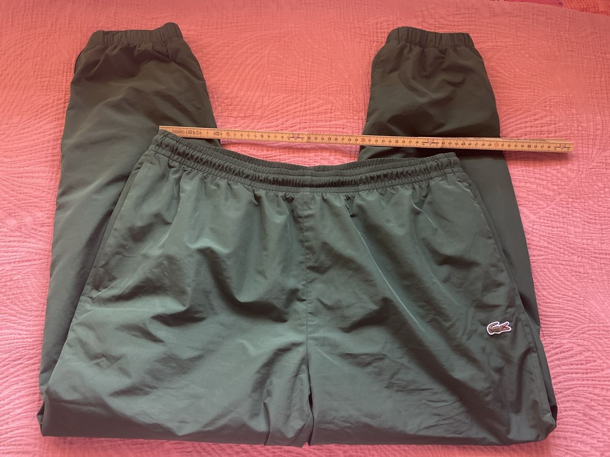 Lacoste Hosen: Lacoste XL Trainingshose – Gebraucht aus Bonaduz von Malves10