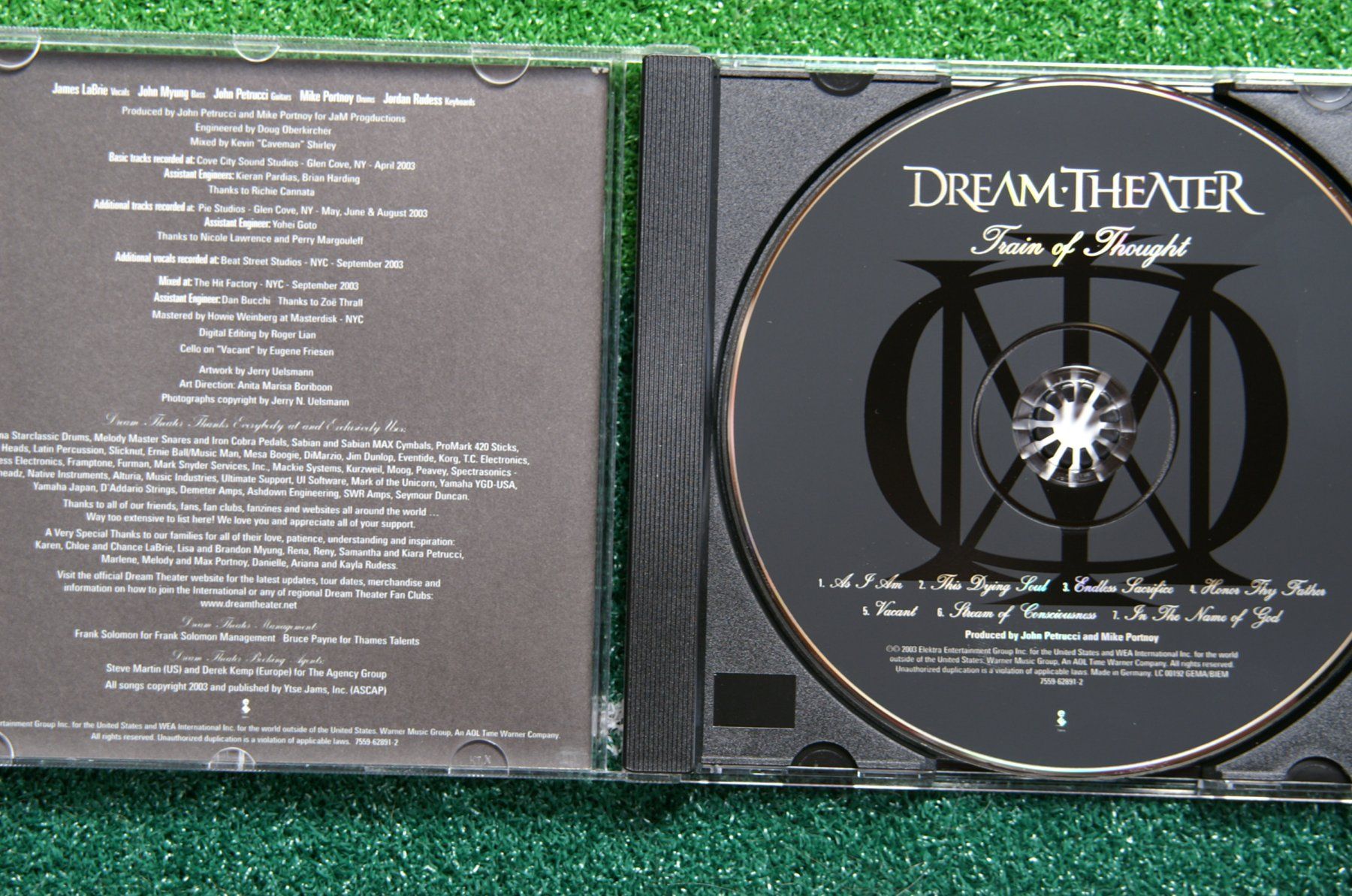 CD: Dream Theater - Train Of Thought – Usato da Flamatt venduto da Herzkarst 2