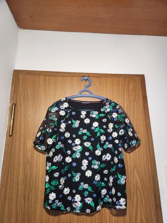 Haut oversize  Tommy Hilfiger noir fleurs brodées taille  M