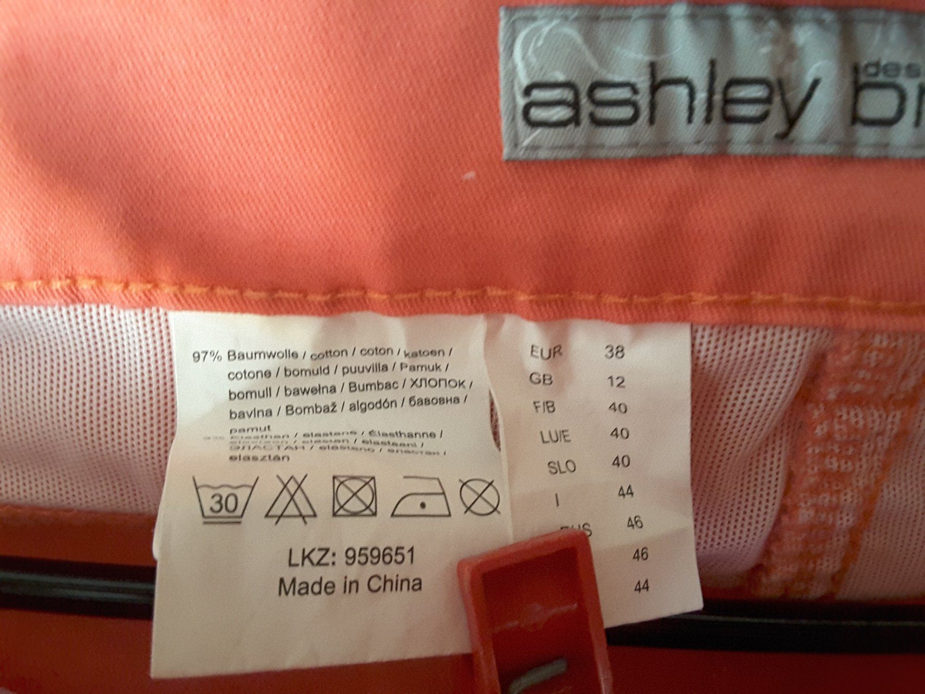 Hosen: Damen Hosen  Gr.38 Ashley brooke – Neu (gemäss Beschreibung) aus Boppelsen von tigimohrli 1